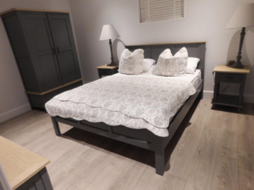 Minimoon 1-bed Lodge in Norfolk - Room