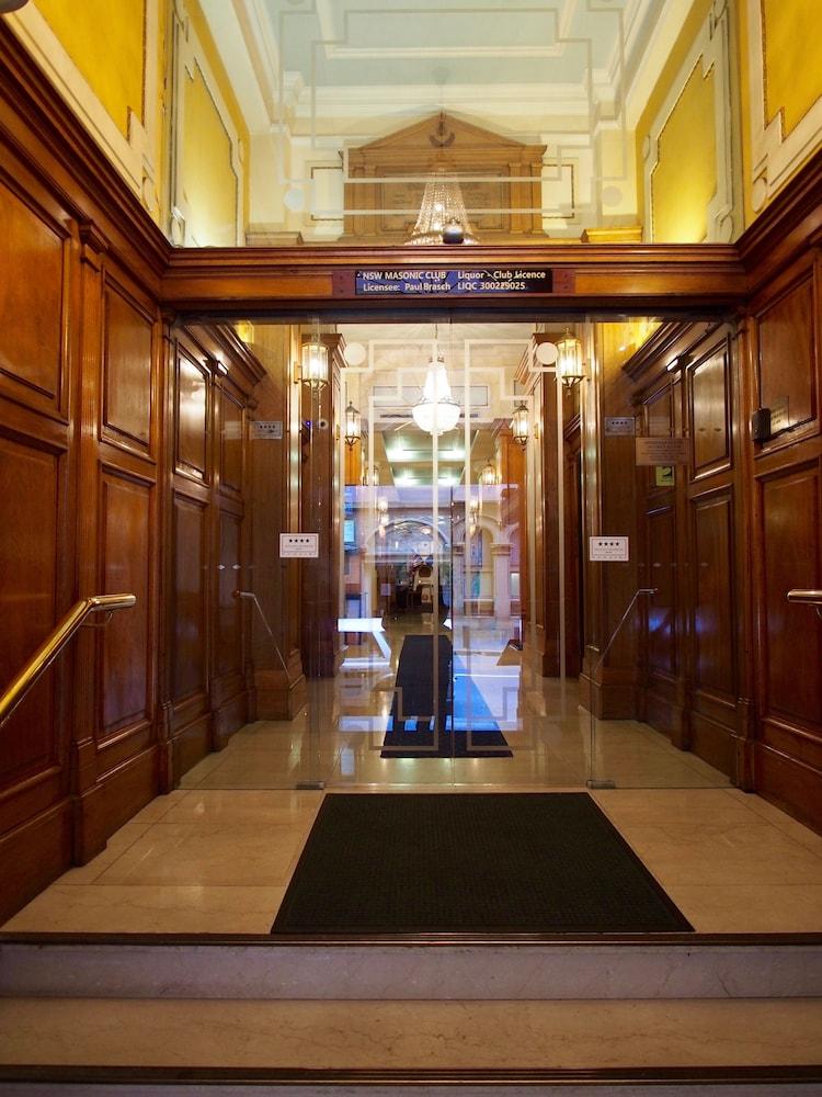 Castlereagh Boutique Hotel, Ascend Hotel Collection - Interior Entrance