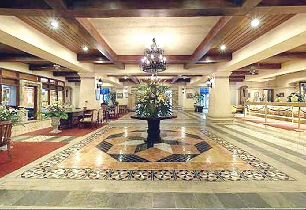 Marbella Hotel Convention and Spa - Lobby