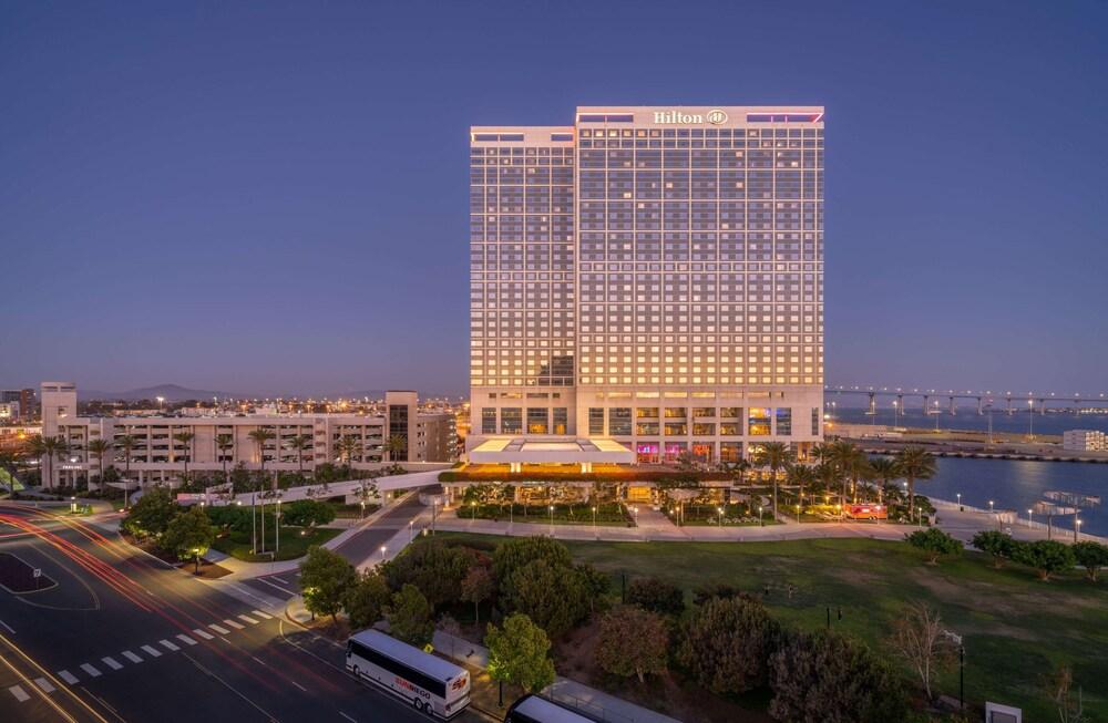 Hilton San Diego Bayfront - Featured Image