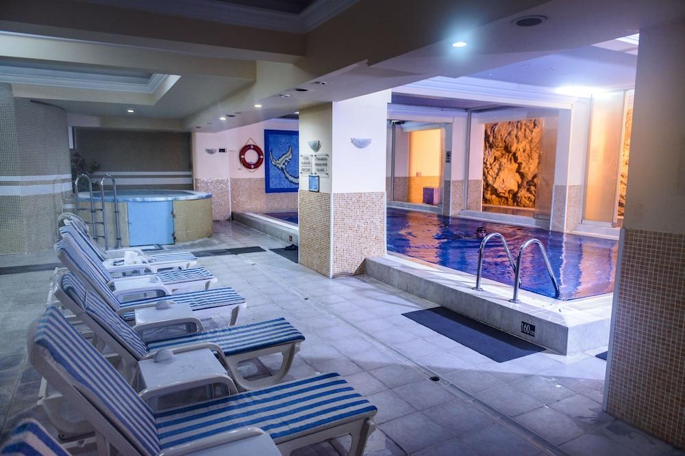 Hotel Kirci Thermal & Spa - Pool