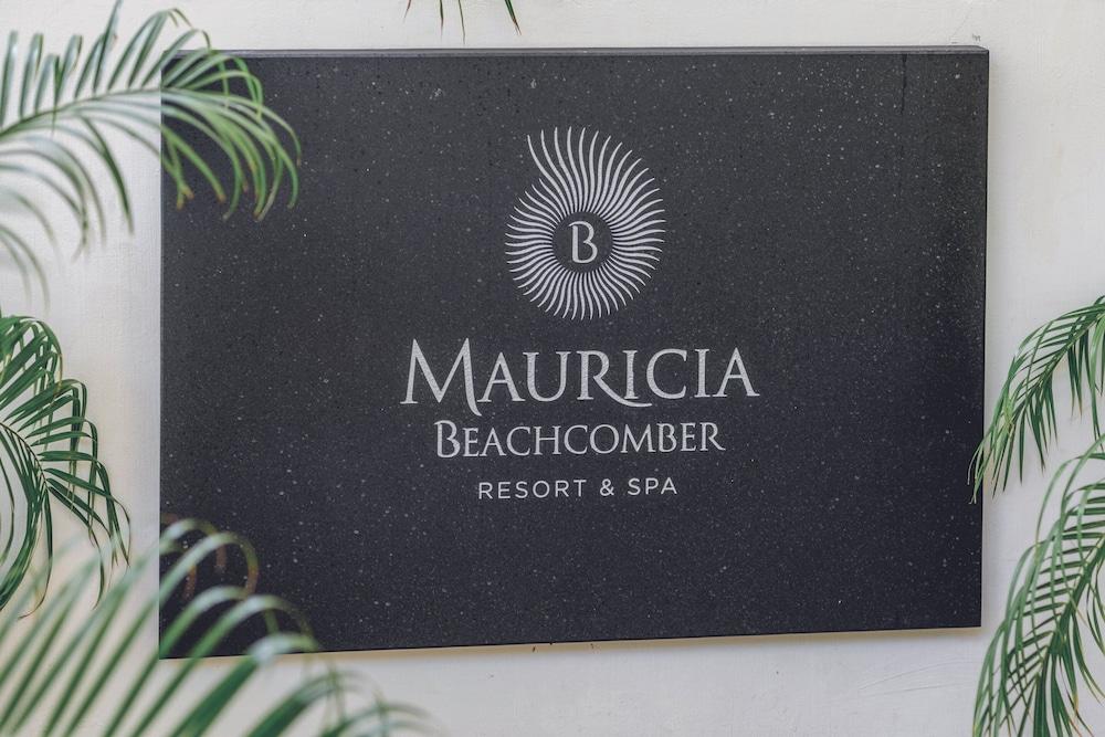 Mauricia Beachcomber Resort & Spa - Property Grounds