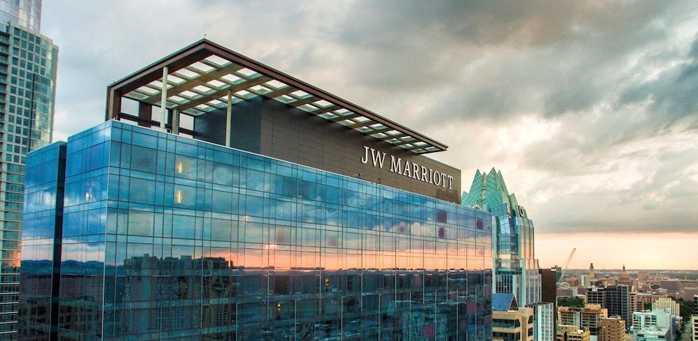 JW Marriott Austin - Aerial View