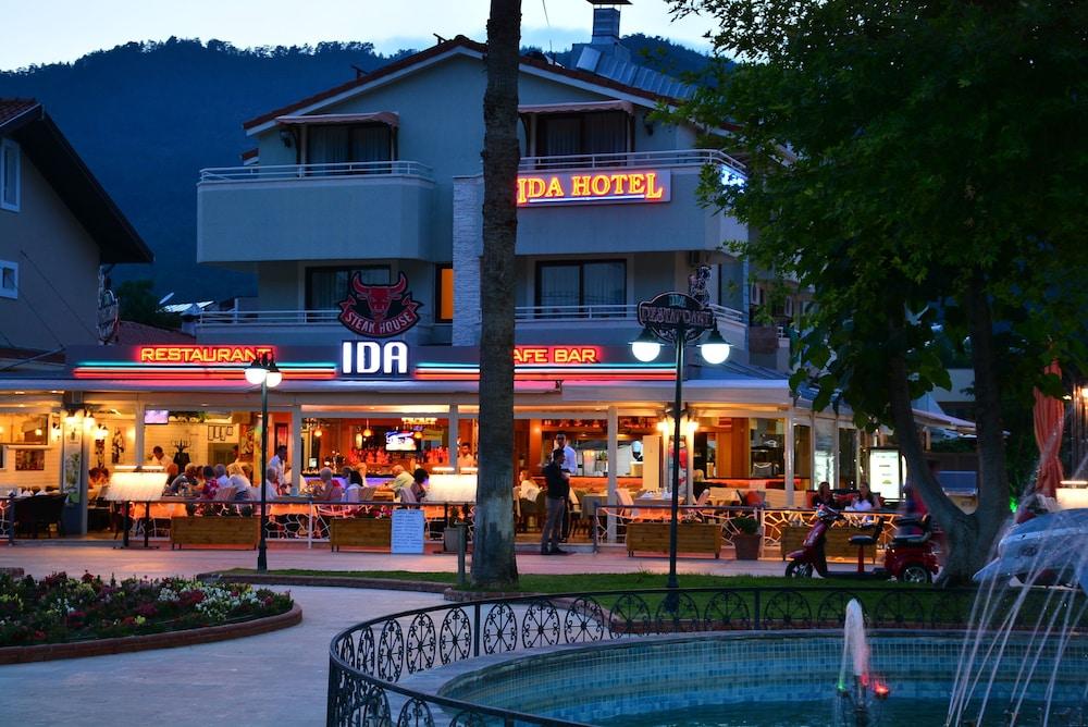Ida Hotel - Featured Image