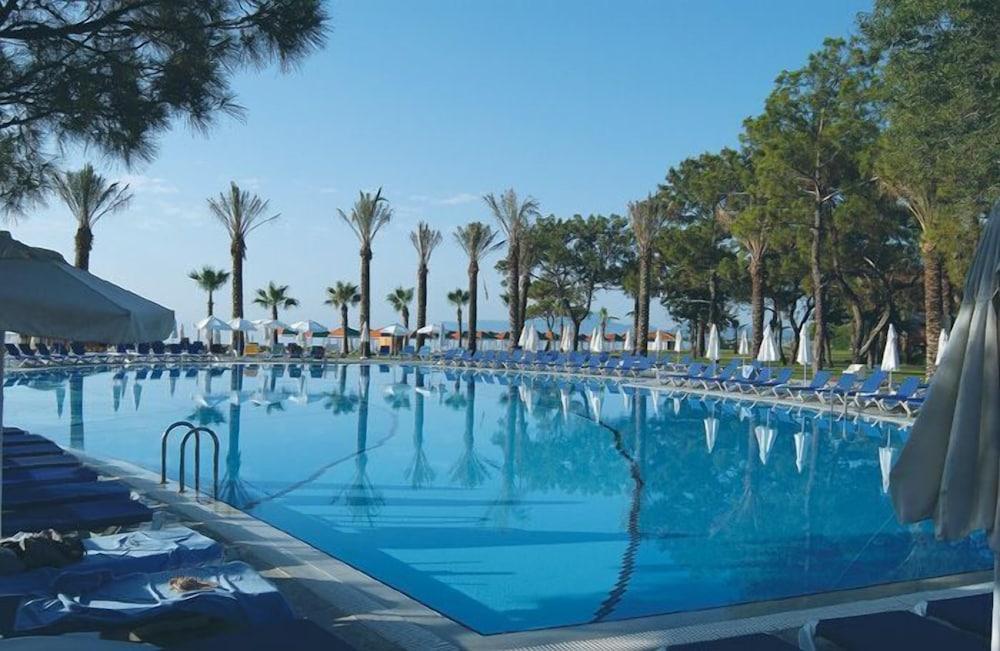 Mirada Del Mar Hotel - All Inclusive - Outdoor Pool