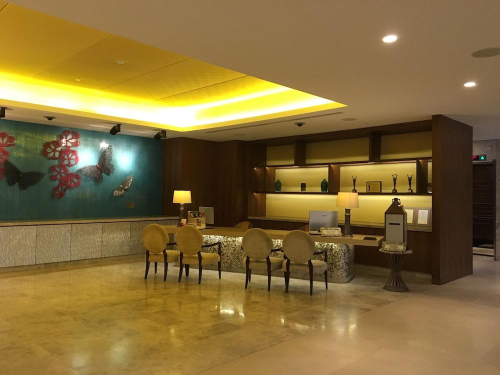 Resorts World Sentosa - Equarius Hotel - Reception