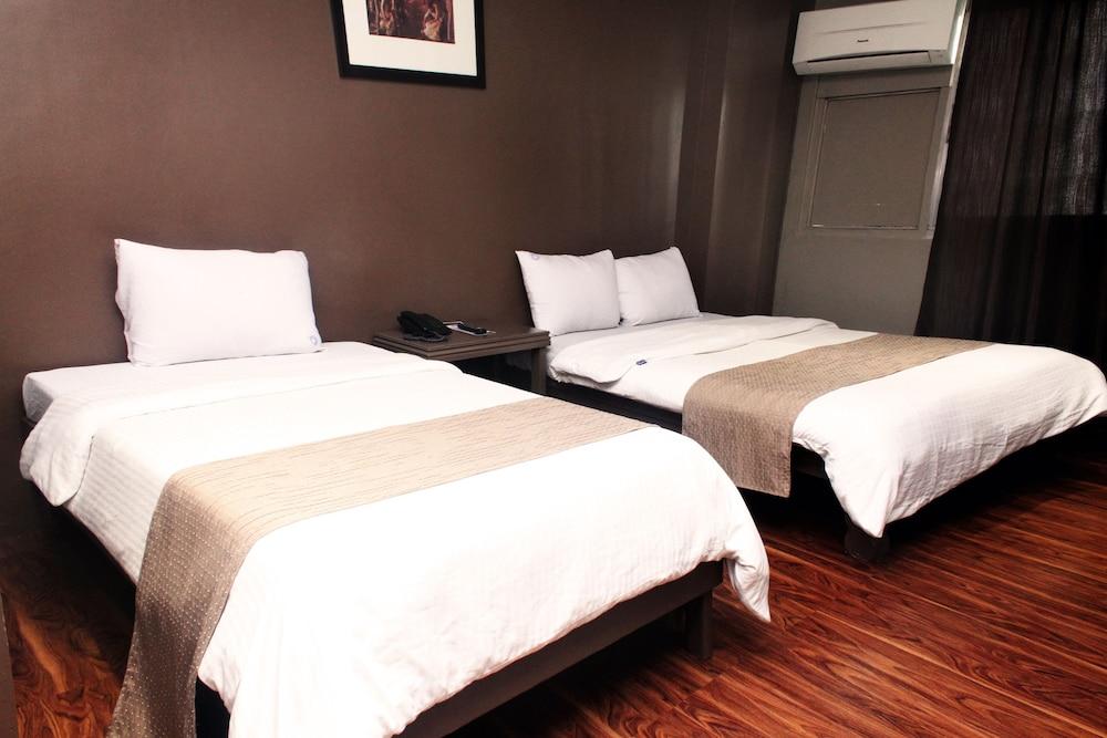 Swagman Hotel - Room