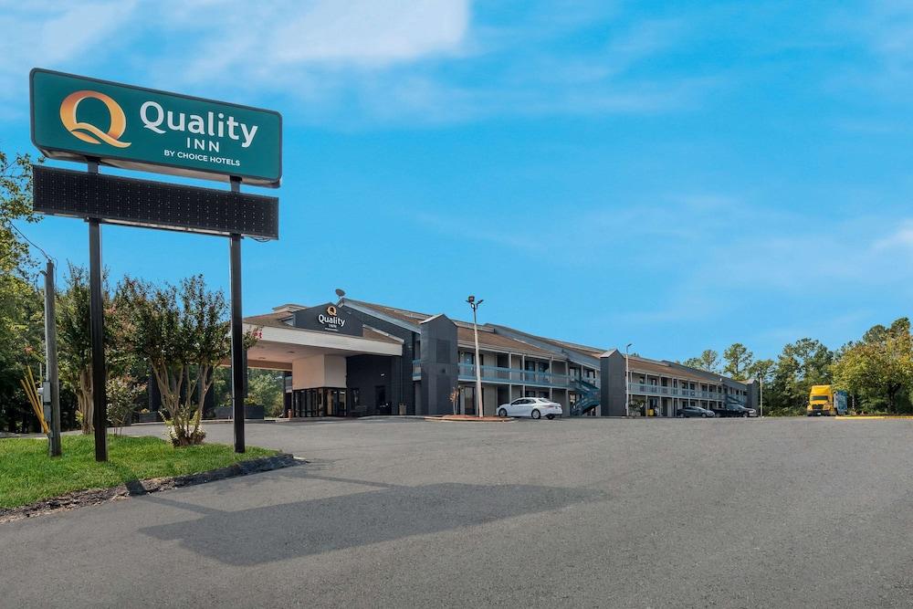 Quality Inn Fort Jackson - Featured Image