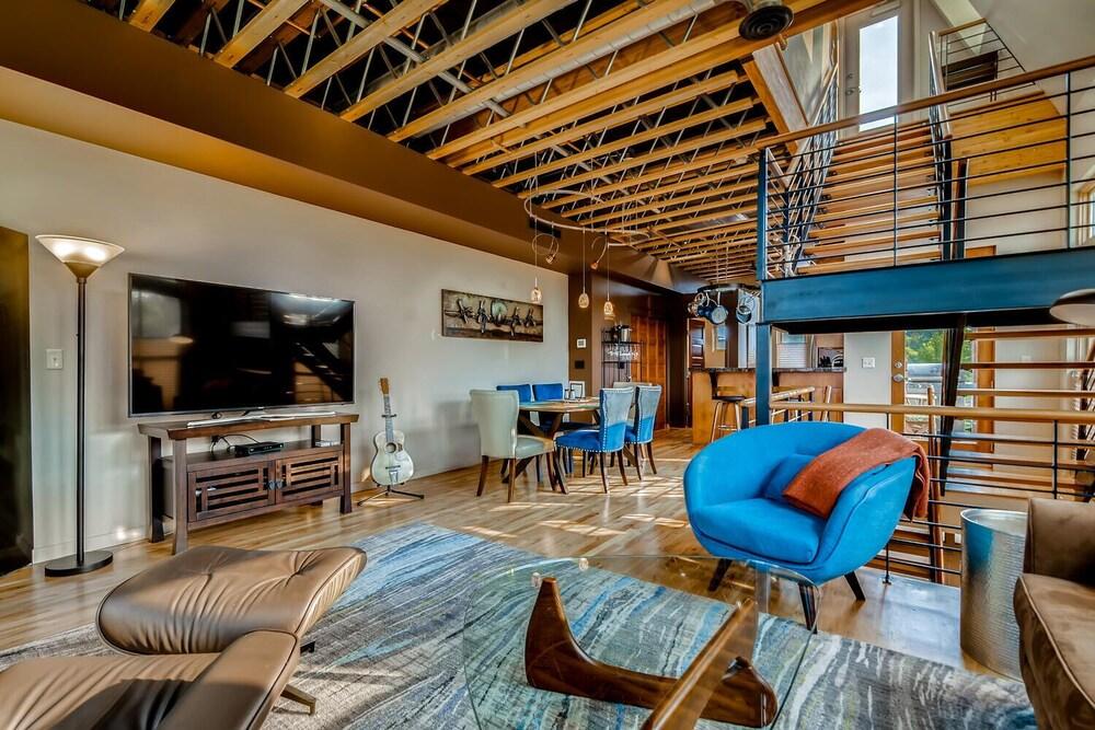 Old Town Loft Oasis with Amazing Rooftop Deck! - Featured Image