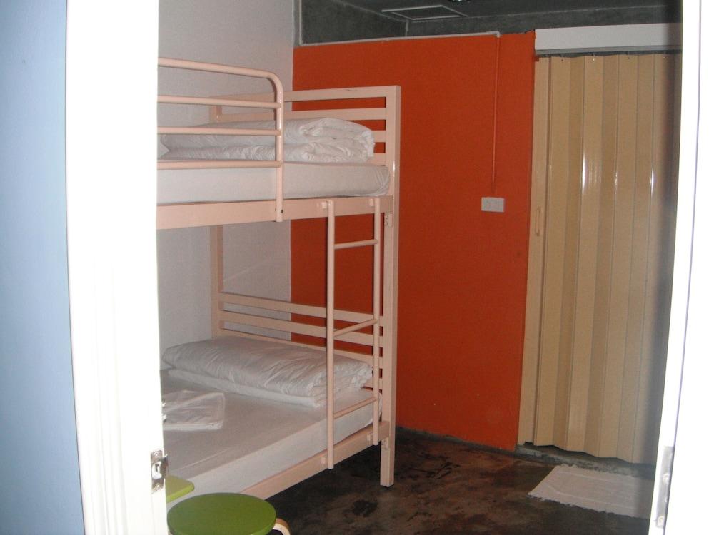 At Smile Oasis Houses - Room