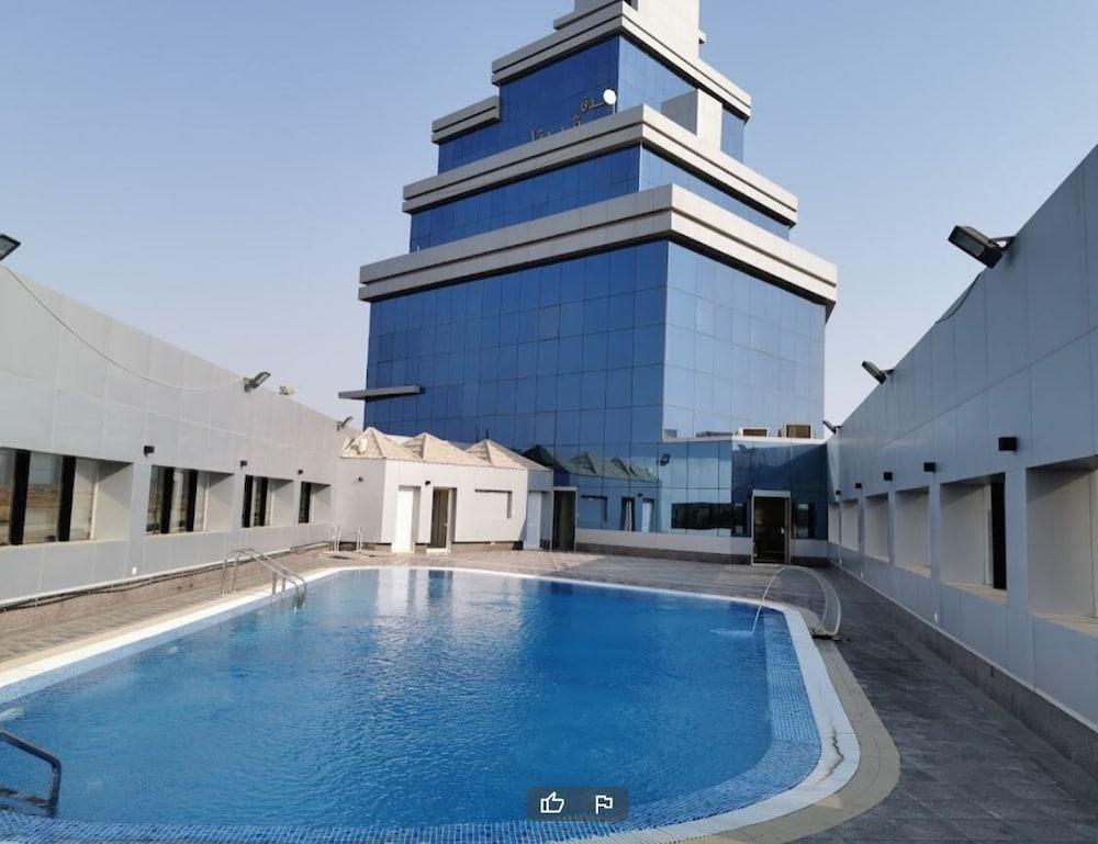 VERTA HOTEL - Jeddah - Pool