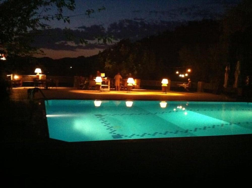 فندق ميزافير إيفي - Outdoor Pool