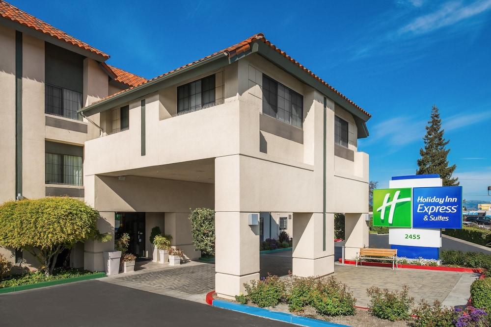Holiday Inn Express Hotel &Suites Santa Clara-Silicon Valley, an IHG Hotel - Featured Image