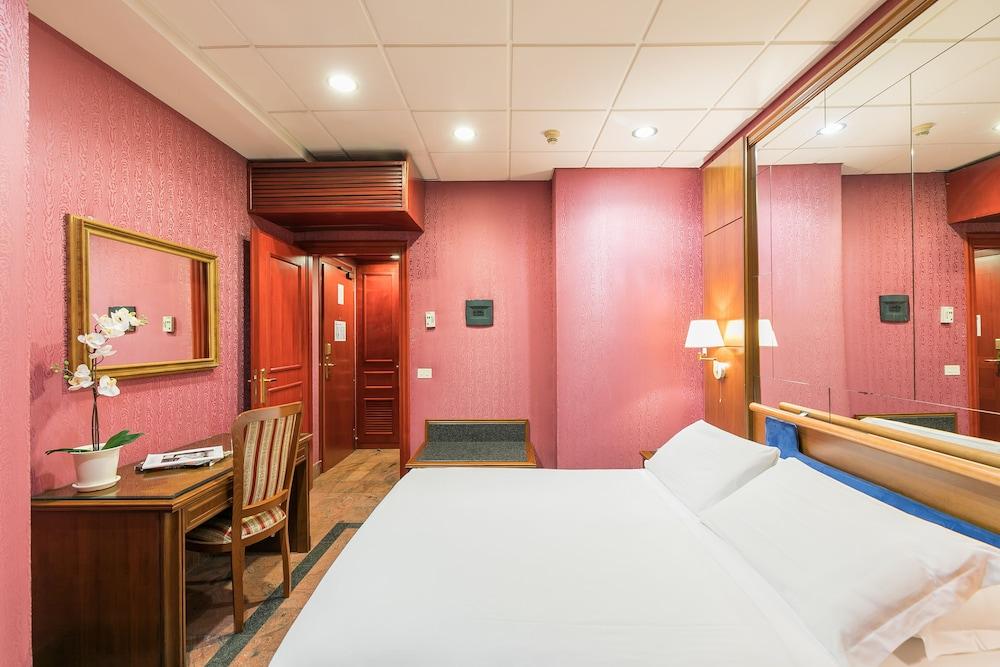 Hotel Madison - Room