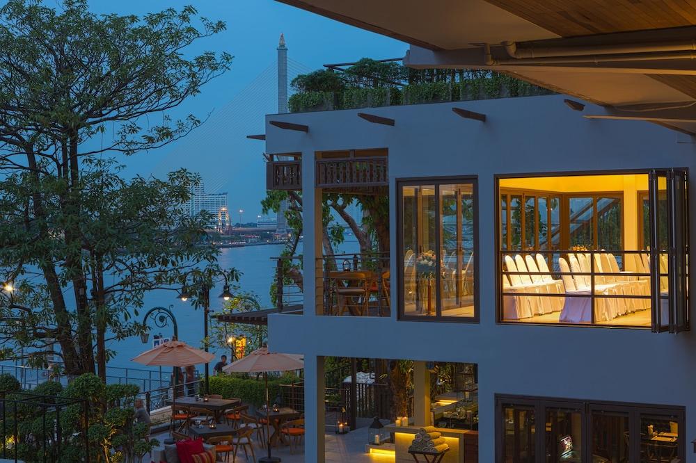 فندق ريفا صوريا، بانكوك - Exterior