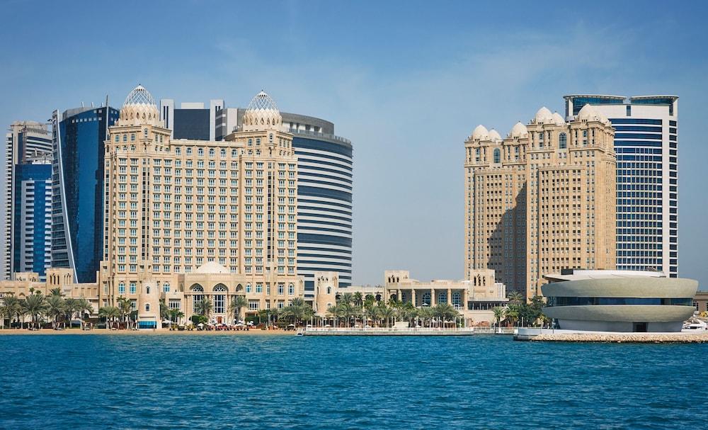 Four Seasons Hotel Doha - Exterior