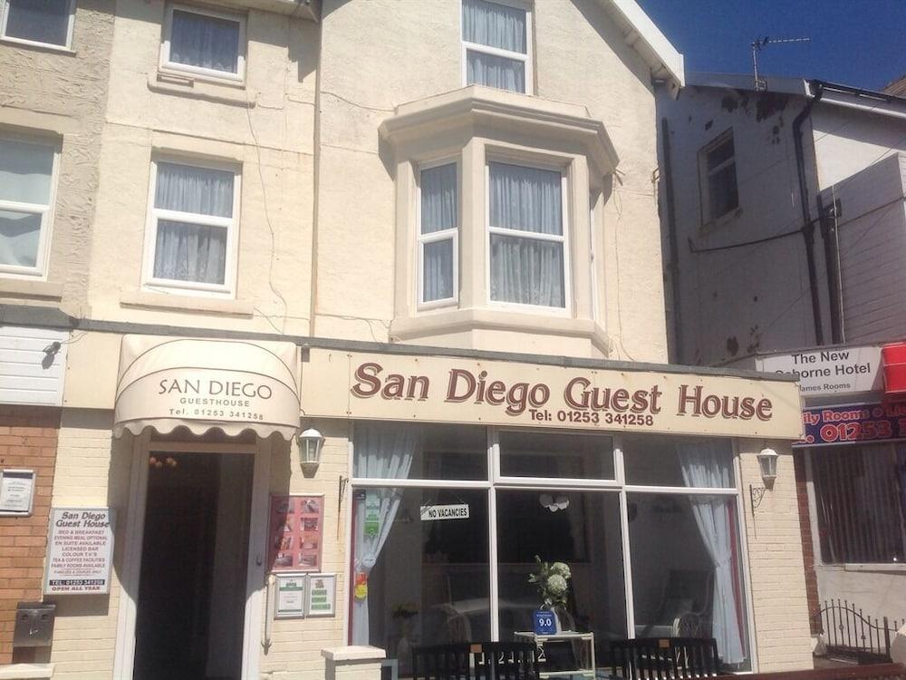 San Diego Guest House - Featured Image