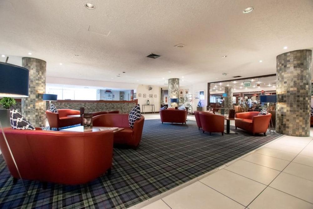 Muthu Glasgow River Hotel - Lobby Sitting Area