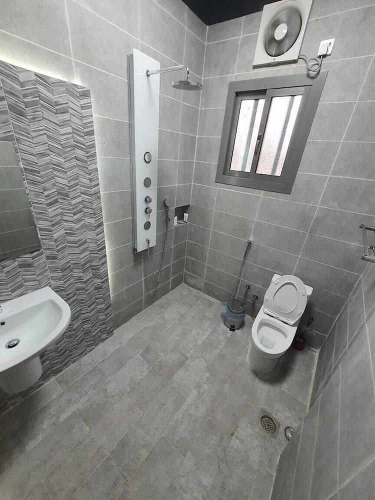 Alfadel Residential Units - Bathroom