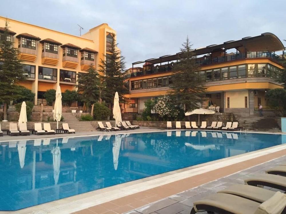 Ulasan Hotel - Outdoor Pool