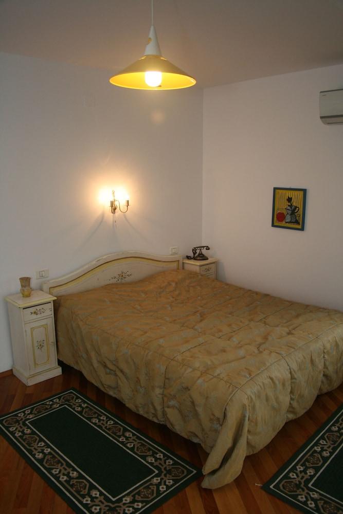 Casa Cranta Hotel - Room