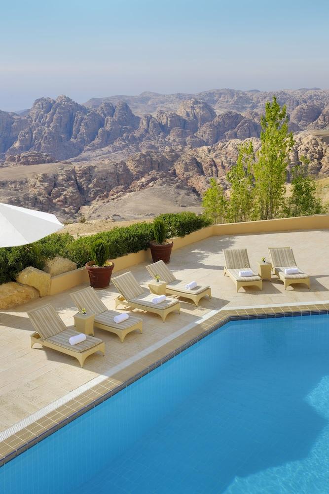 Petra Marriott Hotel - Outdoor Pool
