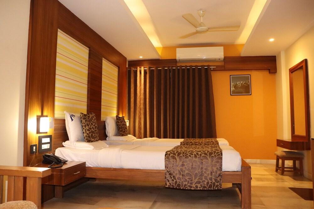 Hotel Madhuvan Serai - Room