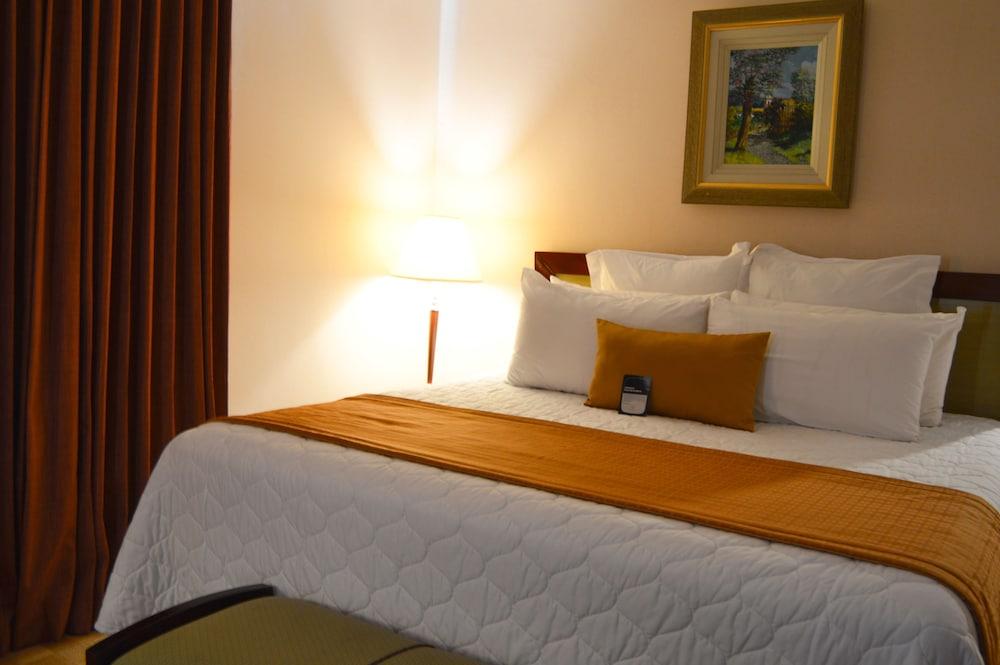 Hotel Honduras Maya - Room