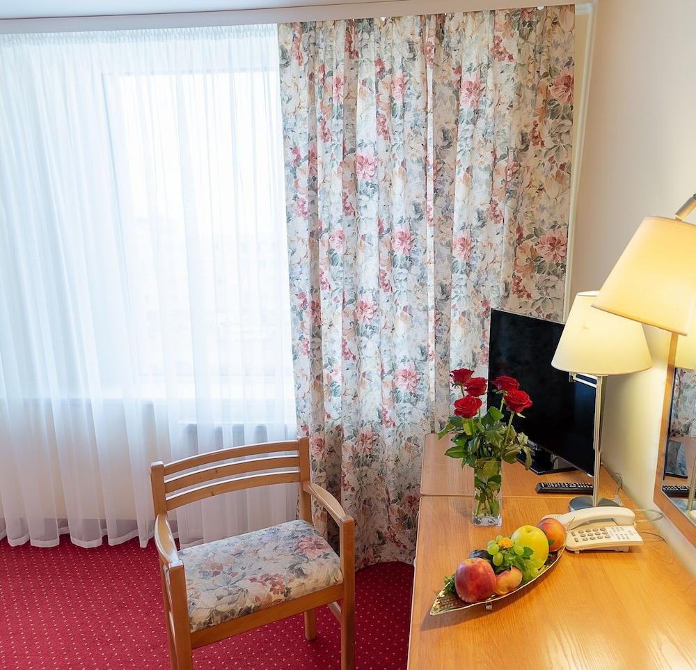 Nadiya Hotel - Room