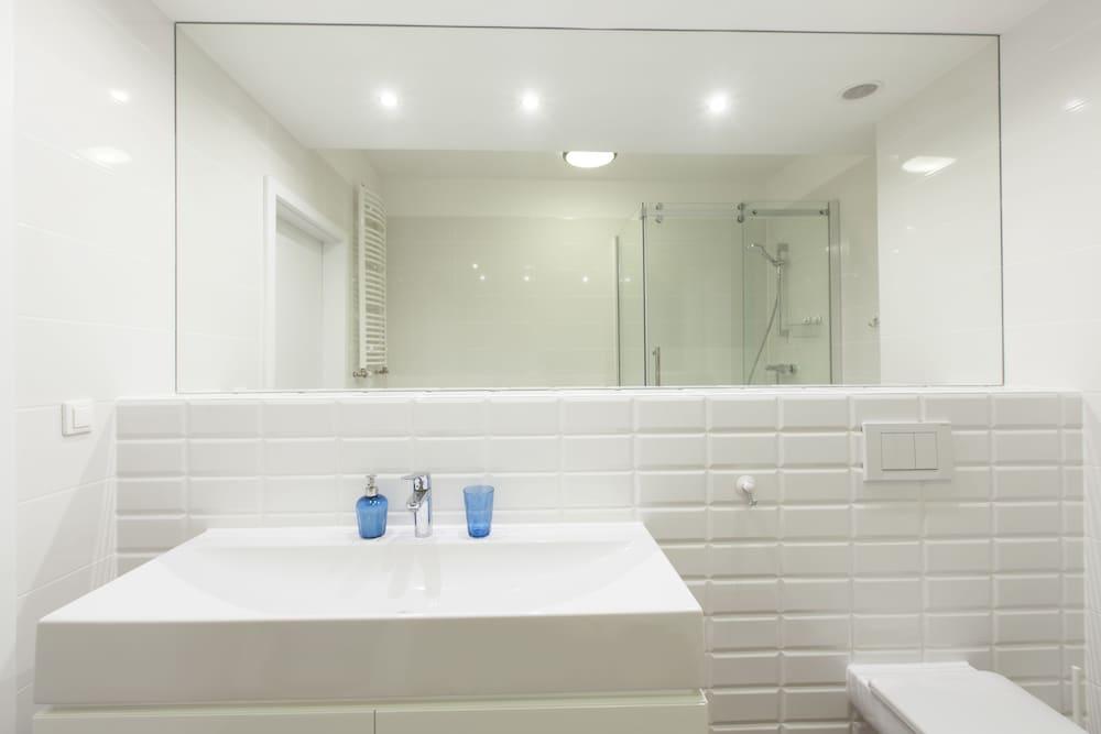 Homewell Apartments Stare Miasto - Bathroom