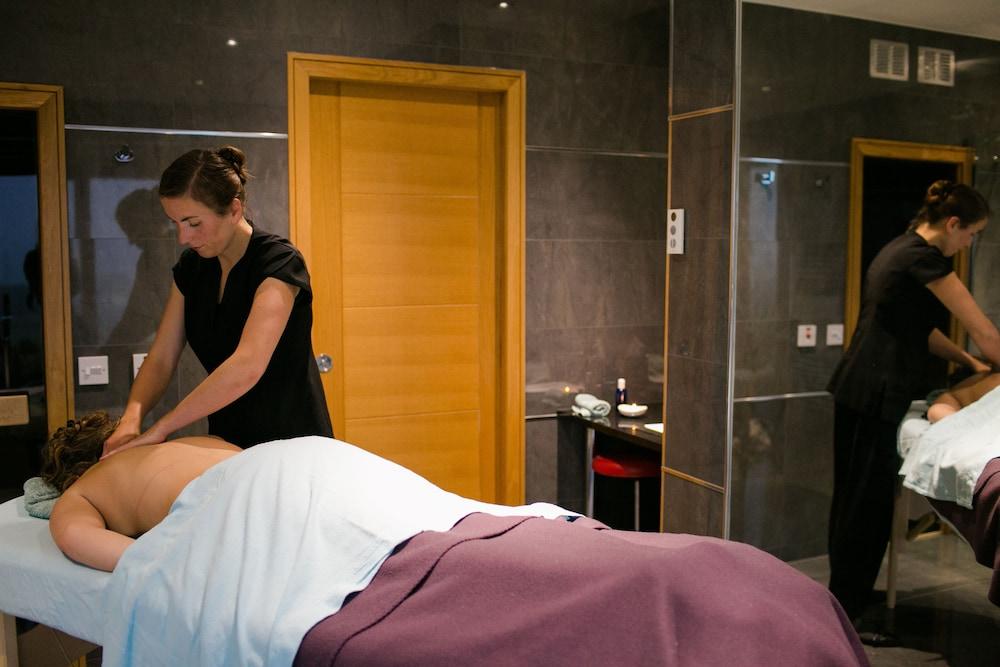 The Hideaway Experience - Massage