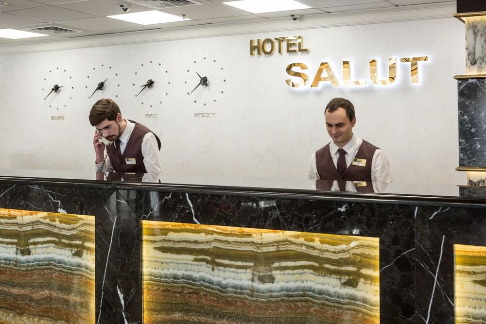 Hotel Salut - Reception