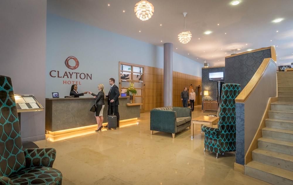 Clayton Hotel Cardiff Lane - Lobby