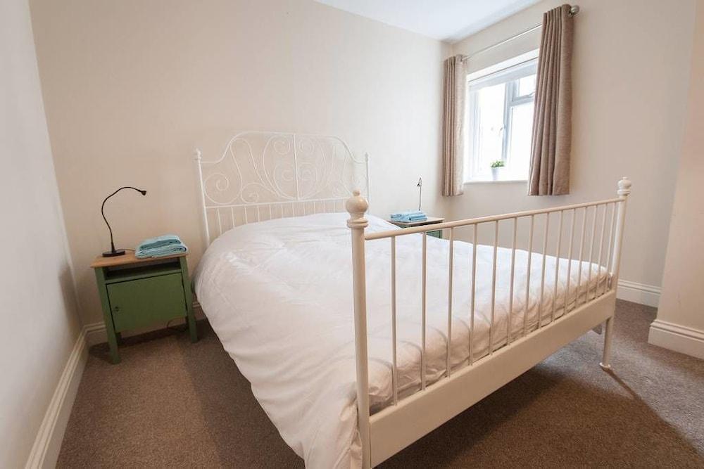 The Broadmead Forest - Spacious City Centre 3BDR Apartment - Room