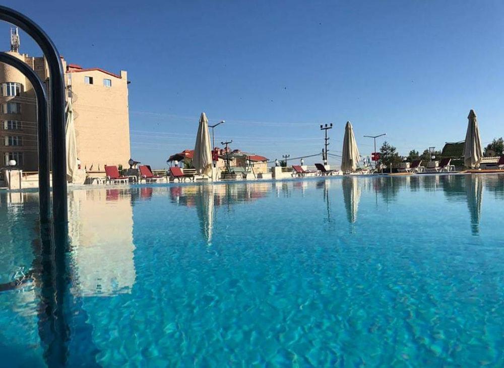 Princess Resort Hotels - Outdoor Pool