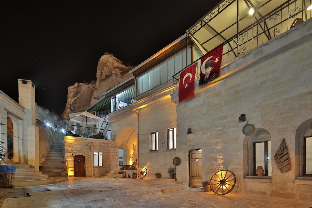 View Cave Hotel - Exterior