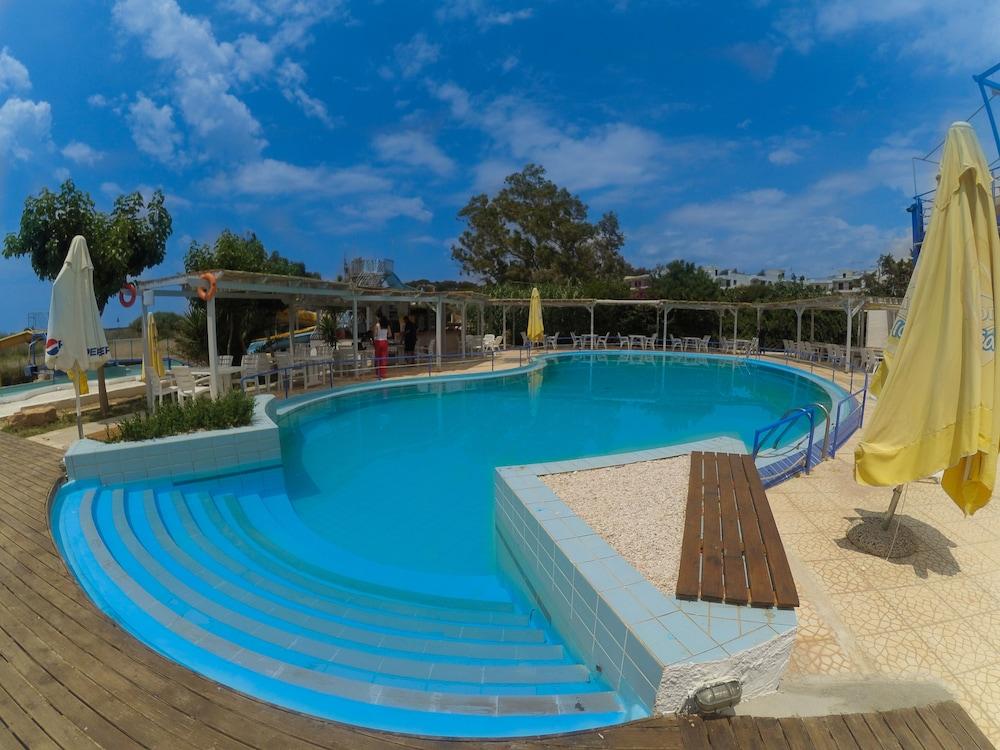 Vergina Hotel - Outdoor Pool