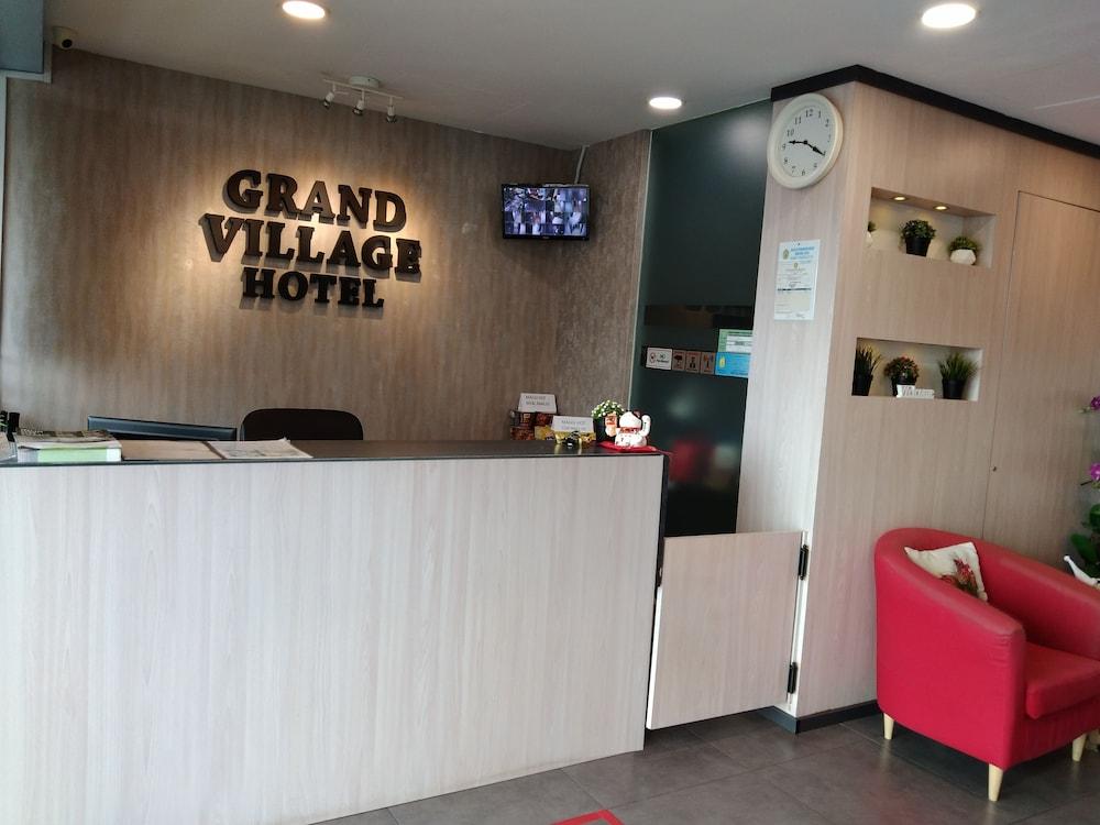 Grand Village Hotel - Reception