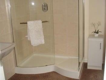 ريدجلاند هاوس - Bathroom Shower