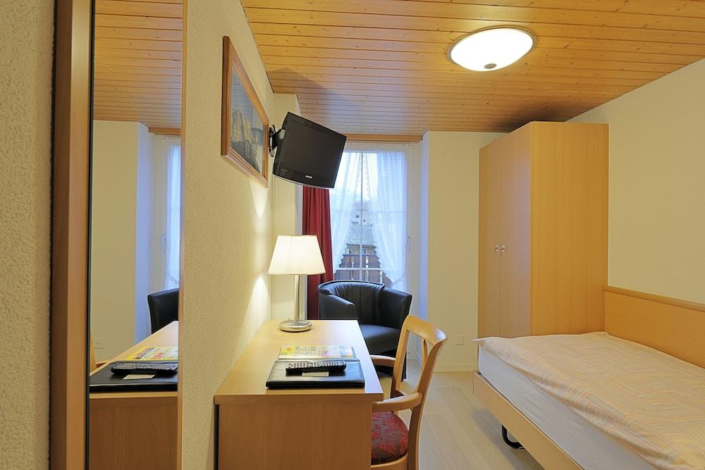 Hotel Rössli - Room