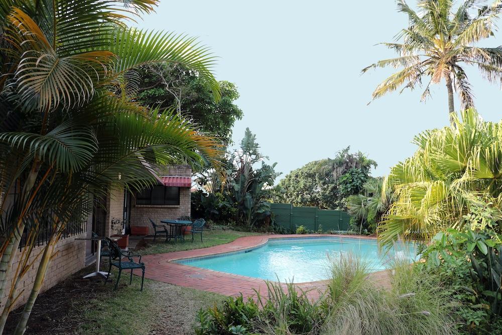 Kingston Place Guest House - Outdoor Pool