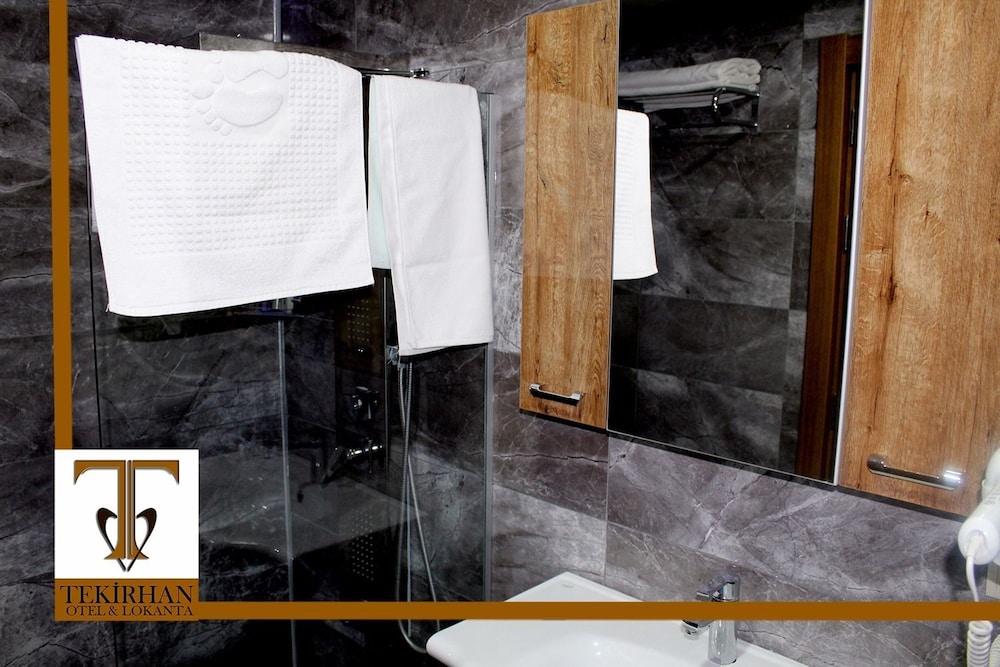 Tekirhan Otel & Lokanta - Bathroom