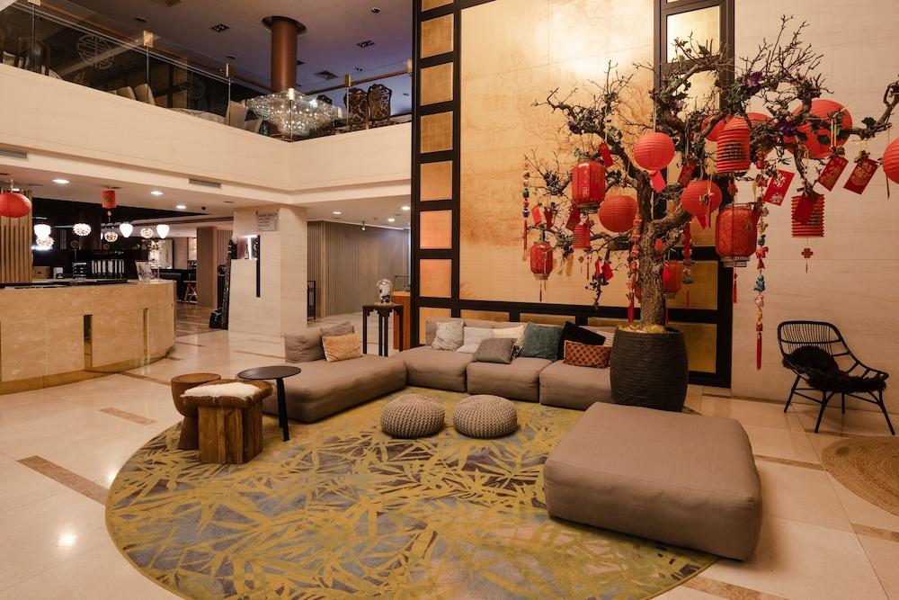 Shanghai Hotel Holland - Lobby Sitting Area