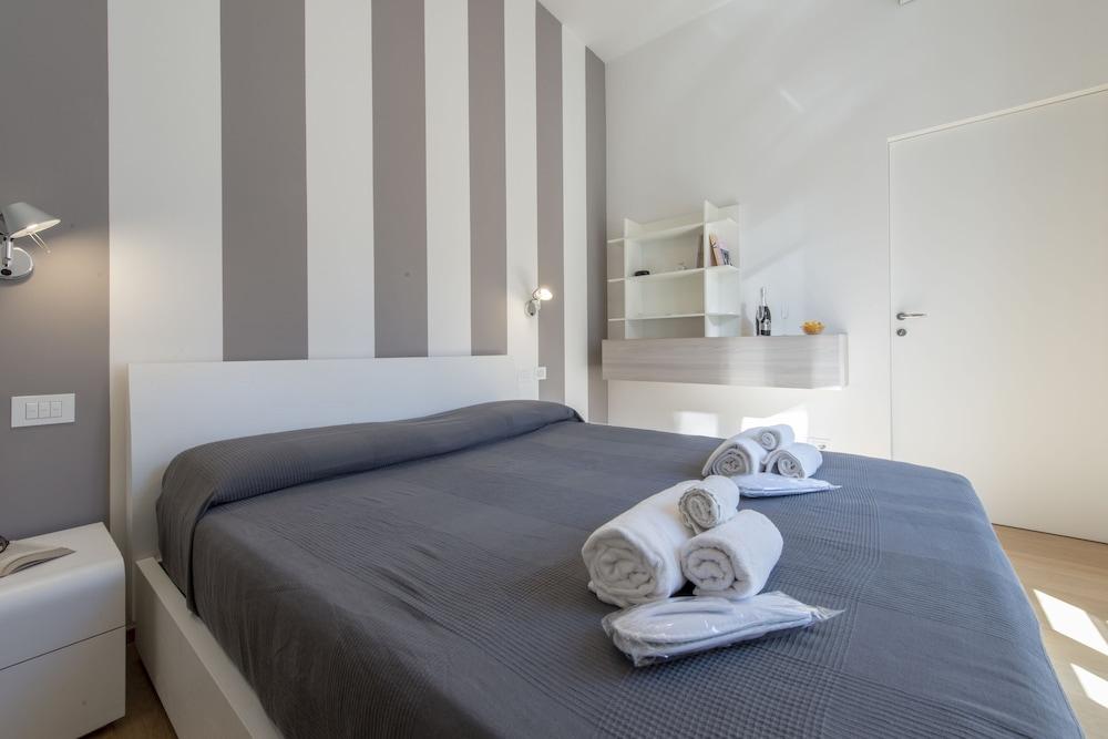Bnbutler - Wagner Apartment - Corso Vercelli - Featured Image
