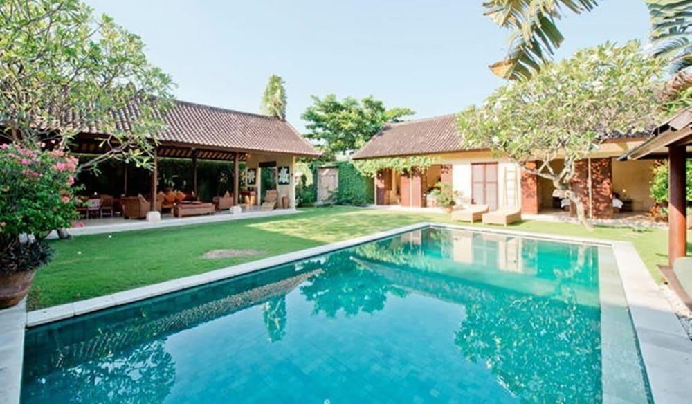 Rumi Villas Bali - Private Pool