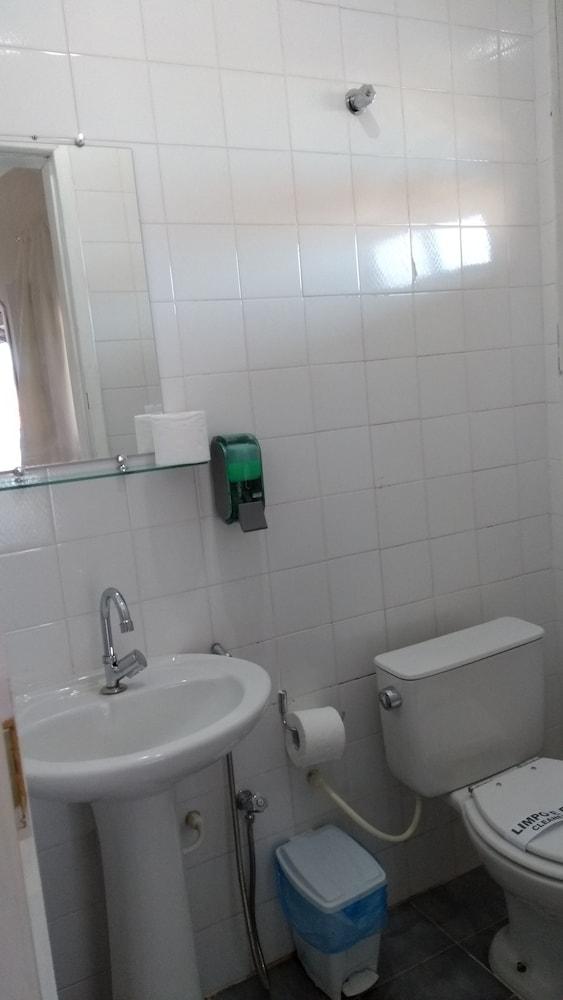 ريو إكوتور - Bathroom