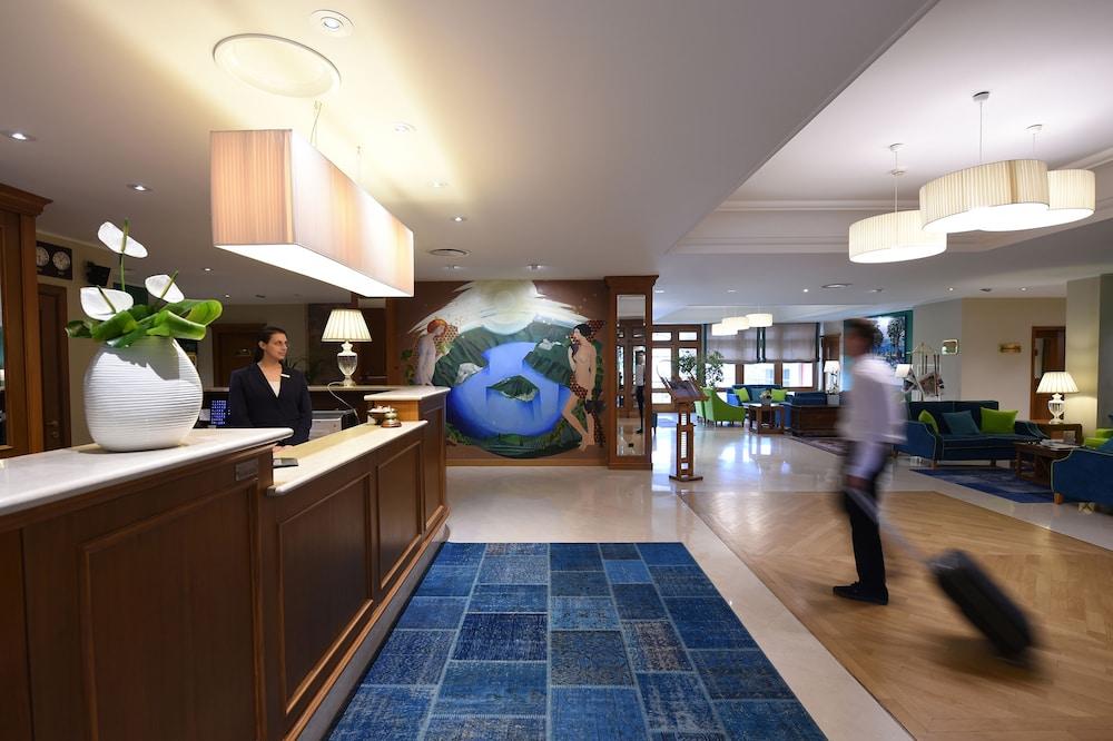 Iseolago Hotel - Lobby