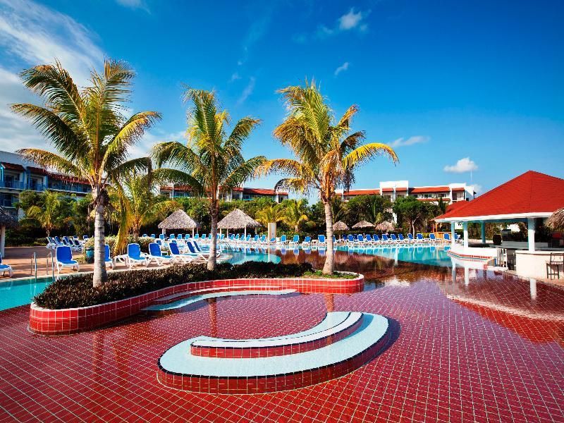 Memories Paraiso Beach Resort - Pool