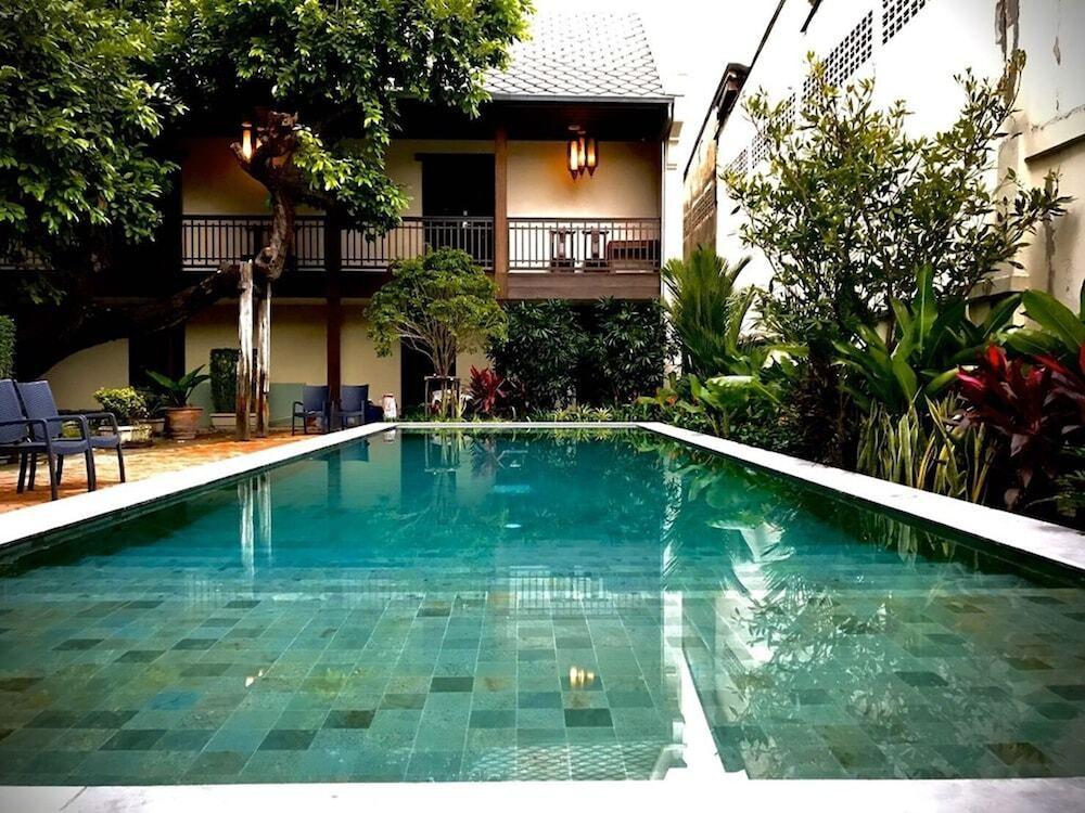 Villa Bangkok Formerly Villa Phra Sumen - Featured Image