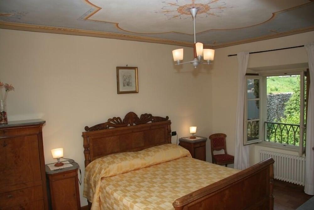Villa Crella Apartments - Room